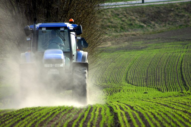 Tractor Picture