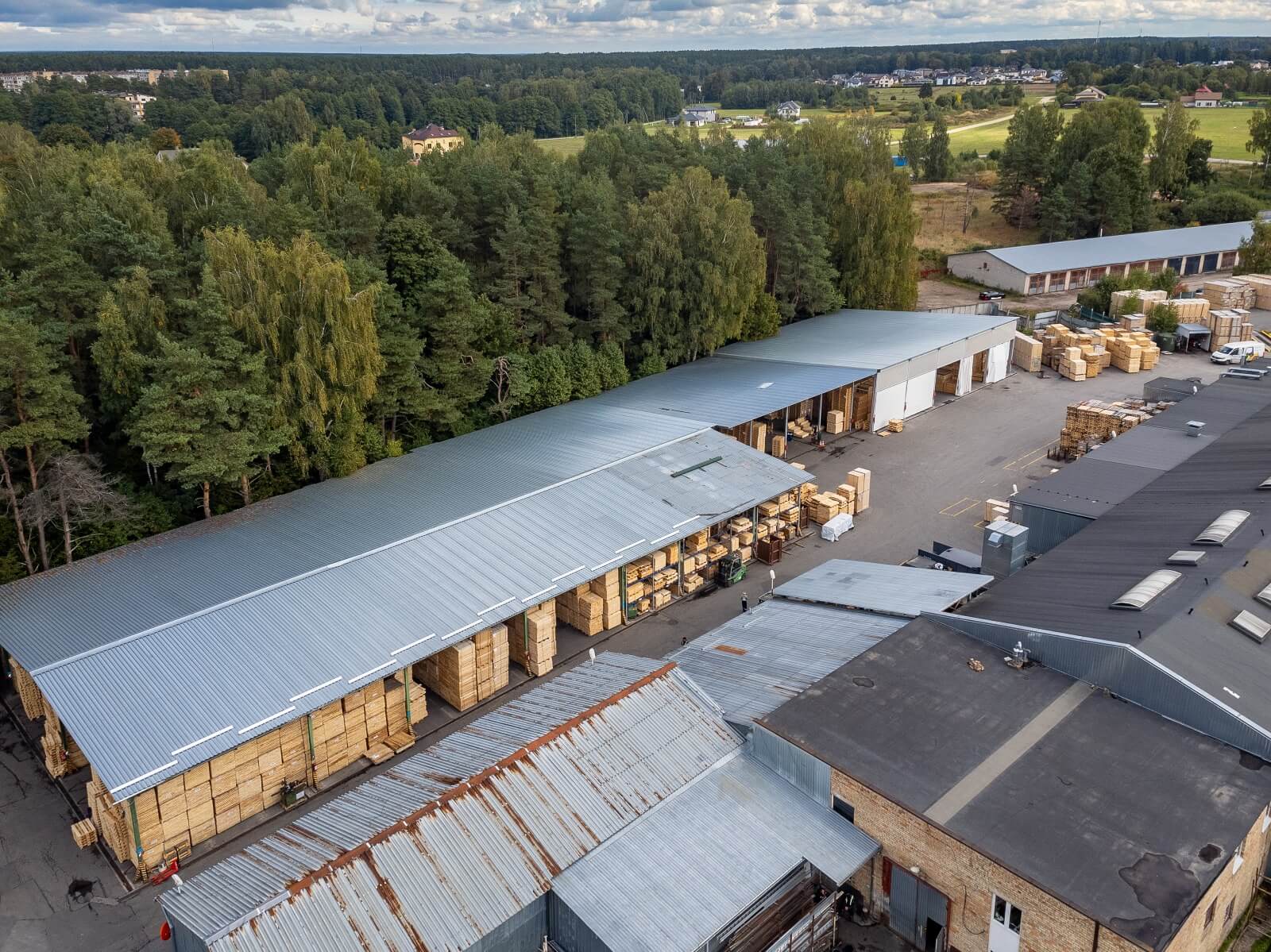Wooden pallets production process in Kronus