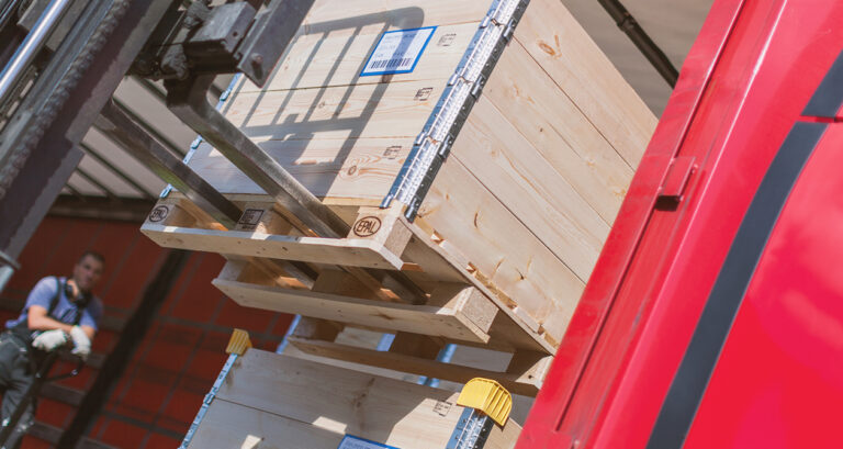 Wooden Packaging Benefits: Cost Savings, Sustainability, and Efficiency